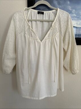 Lane Bryant Eyelette Top 14/16